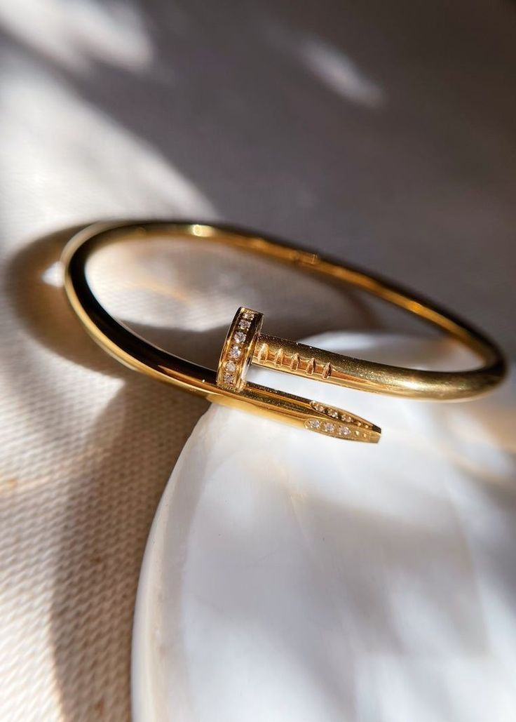 Bracelet Clou Avec pierres 