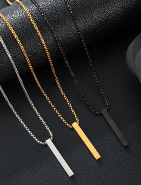 Collier Barre Gravée Verticale