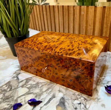 Luxury Moroccan Thuya Wood Burl Jewelry Box – Handmade High Gloss Wooden Keepsake Chest