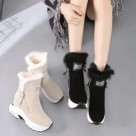 حذية رياضية نسائية ذات نعل سميك