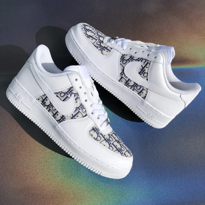 NIKE AIR FORCE 1 DIOR
