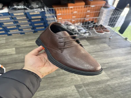 Demi bottes avec lacets