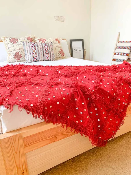 Handira Couverture Traditionnelle Marocaine en paillette De Moyen Atlas