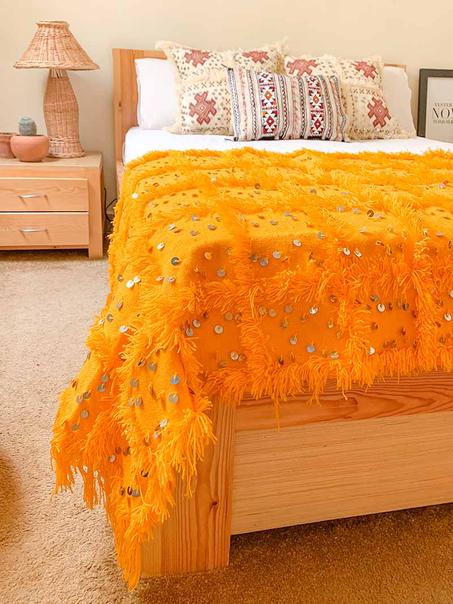 Handira Couverture Traditionnelle Marocaine en paillette De Moyen Atlas