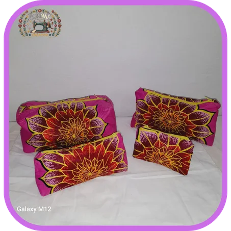 Ensemble trousse de toilette/maquillage