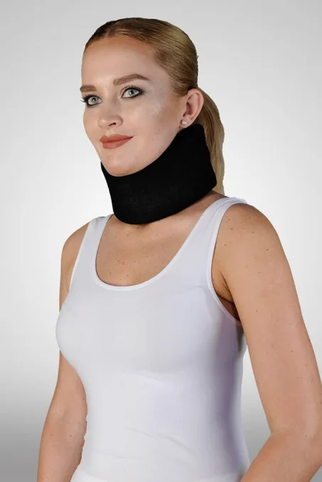 collier cervical souple (éponge)-noir