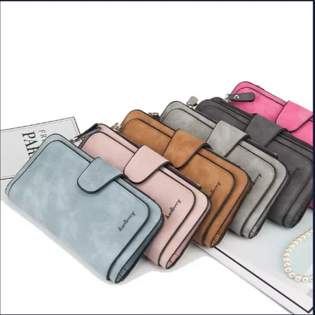 محفظة نسائية من جلد فاخر