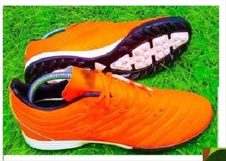 كوتشي ترتان برتقالي