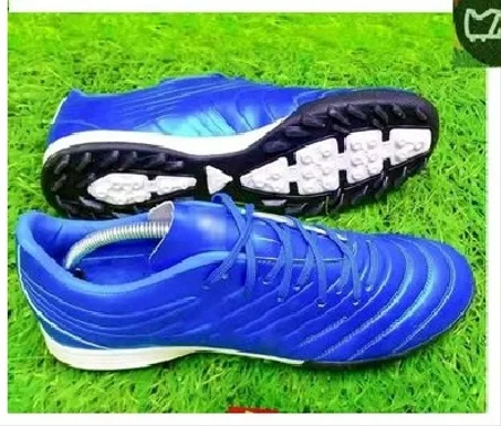 كوتشي ترتان أزرق