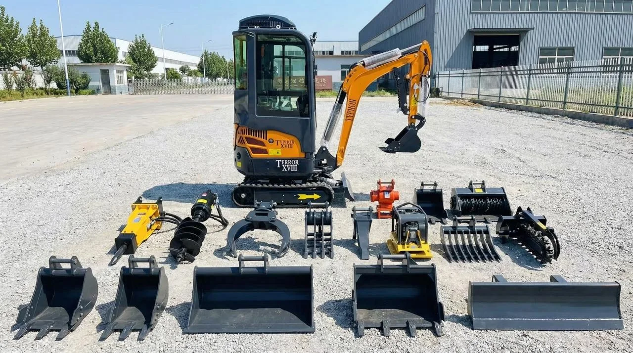 2 Ton New TERROR XVIII Mini Excavator, Kubota D902 Diesel Engine, FREE SHIPPING