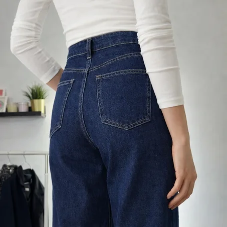 High-Rise Dark Blue Jeans