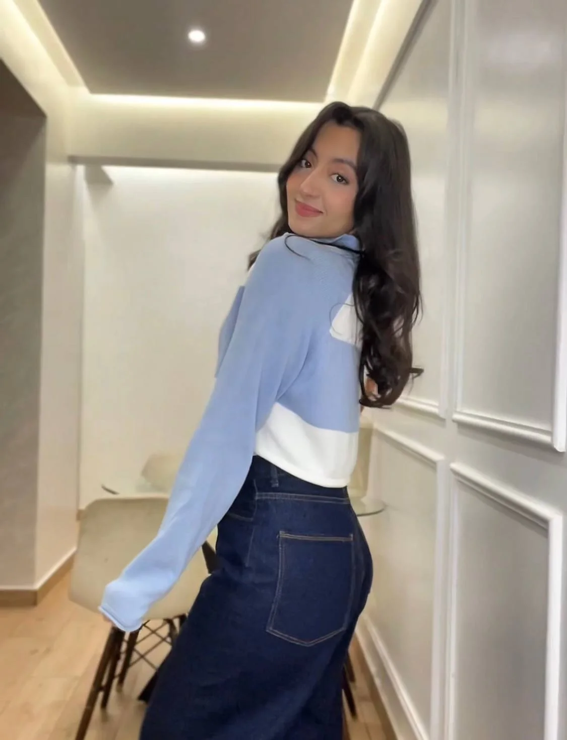 High-Rise Dark Blue Jeans