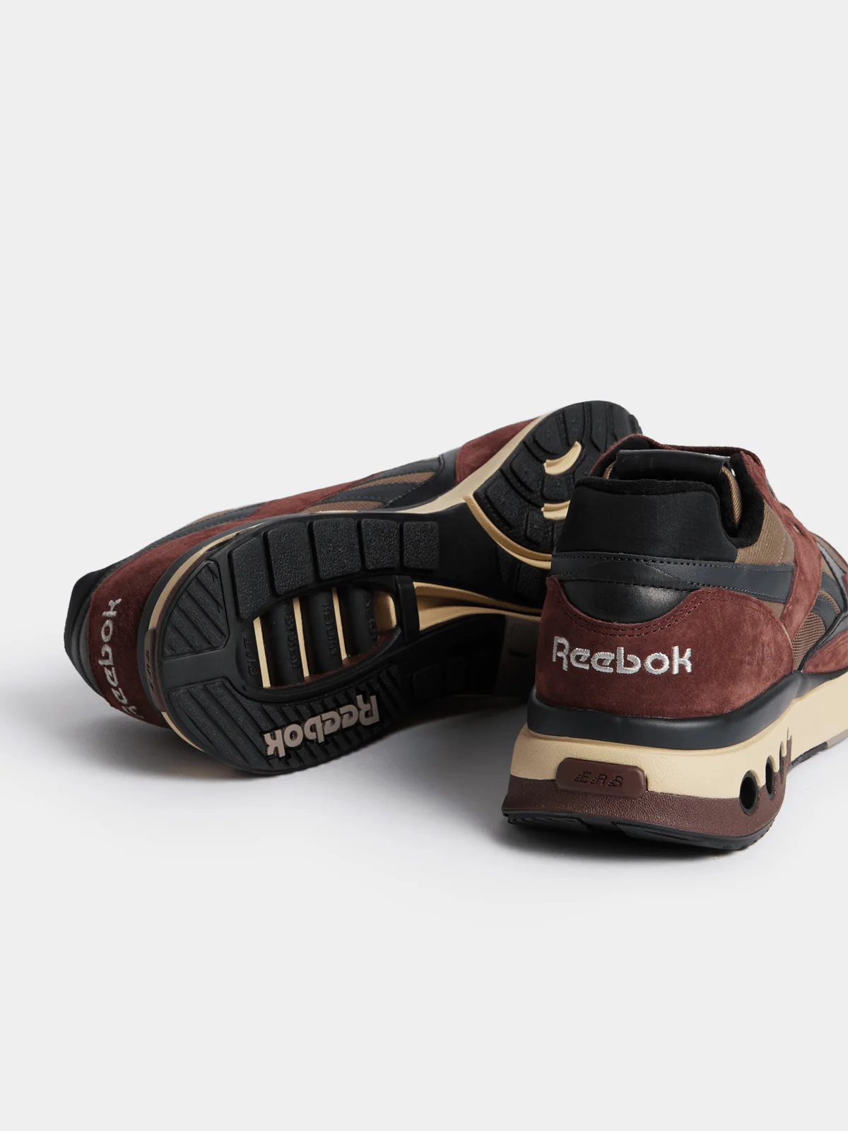 Reebok Men's ERS World Brown Sneaker