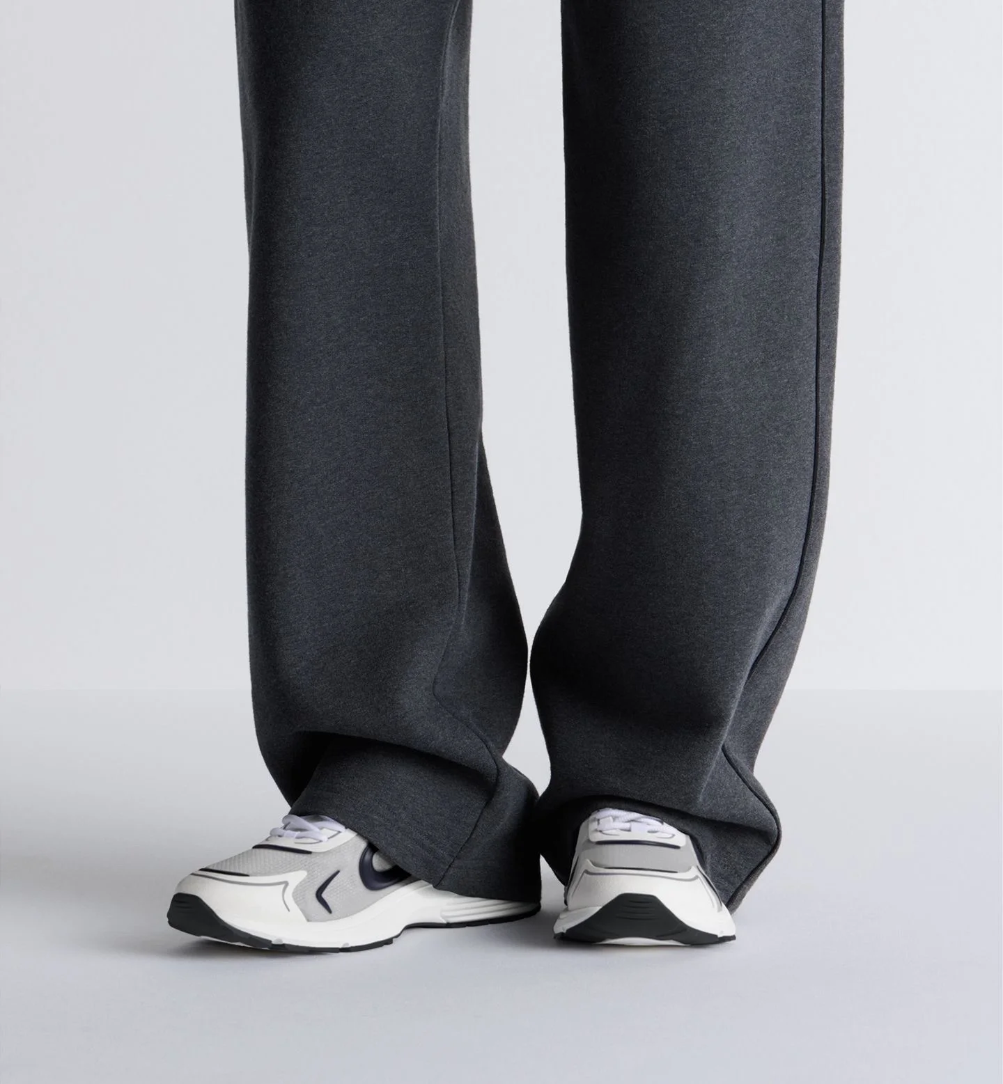 Dior B30 Countdown Tech Sneaker White Gray