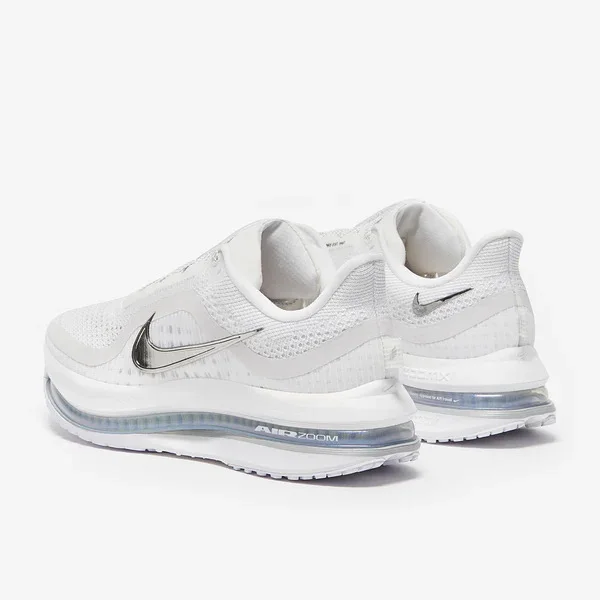 Nike Pegasus Premium