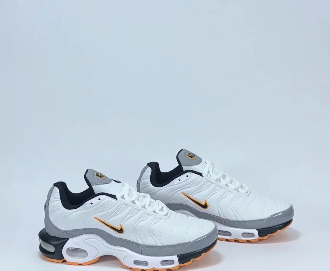 NIKE SKY TN GRIS AMARILLA