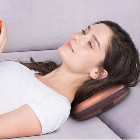 وسادة التدليك   للاسترخاء و تخفيف شد العضلات