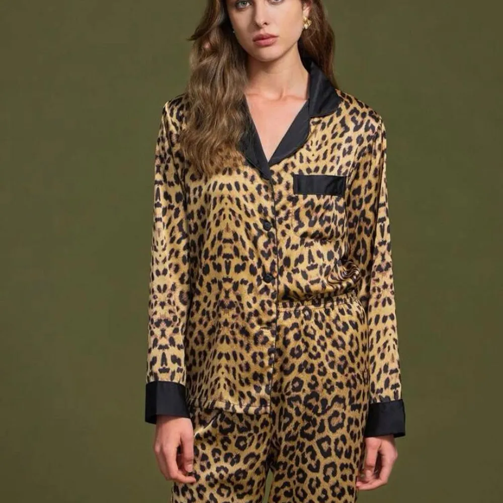 بيجامة تايجر