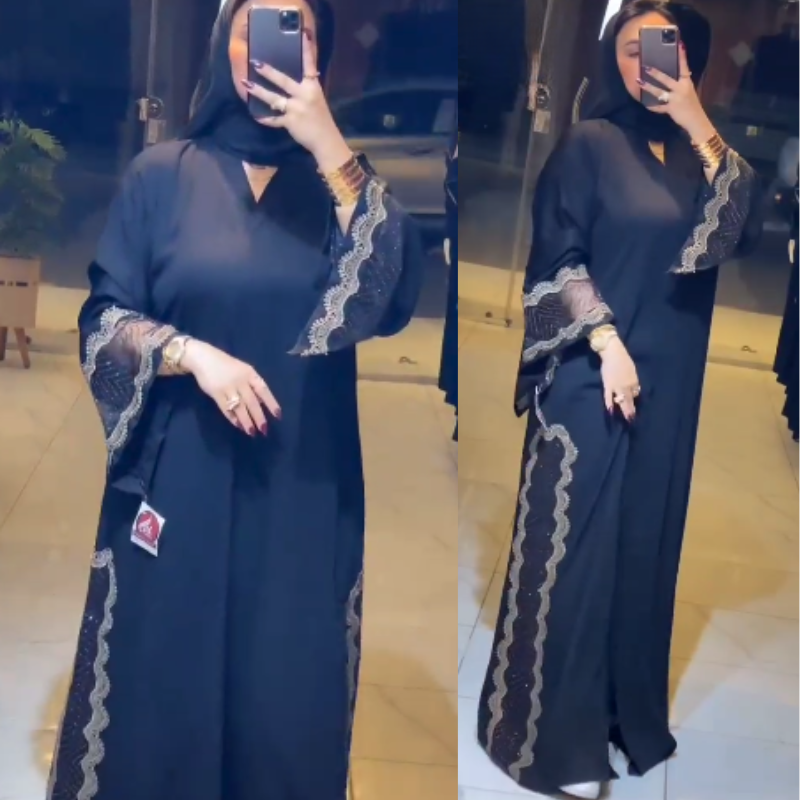 🌟 Abaya Égyptienne Noire avec Dentelle et Strass 🌟