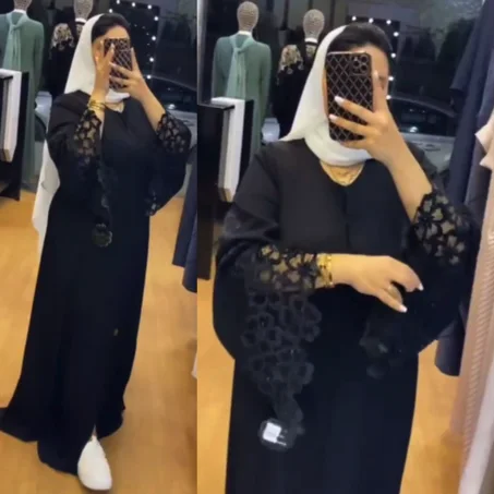 Abaya Élégante avec Manches Brodées de Fleurs et avec châle – Parfaite pour le Mois de Ramadan 🌙 🕌
