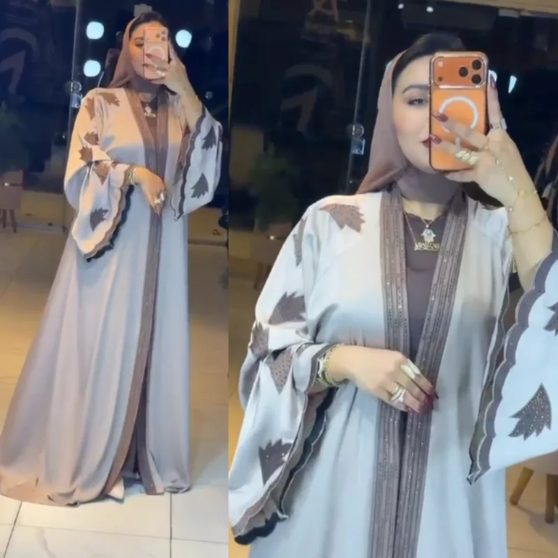 ✨🌙Abaya Égyptienne Deux Pièces en Soie – Élégance Royale✨