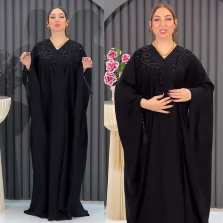 ✨Abaya Oversize Noire en Soie Premium & Perlage✨