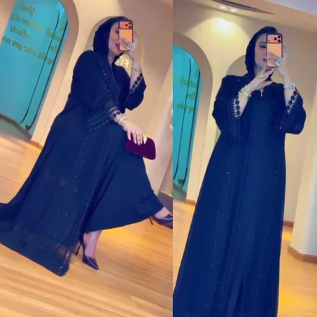 ✨ Abaya Égyptienne 2 pièces Éclat Royal en strass : Signature Prestige