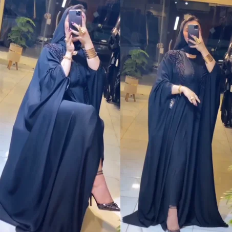 ✨Abaya Oversize Noire en Soie Premium & Perlage✨