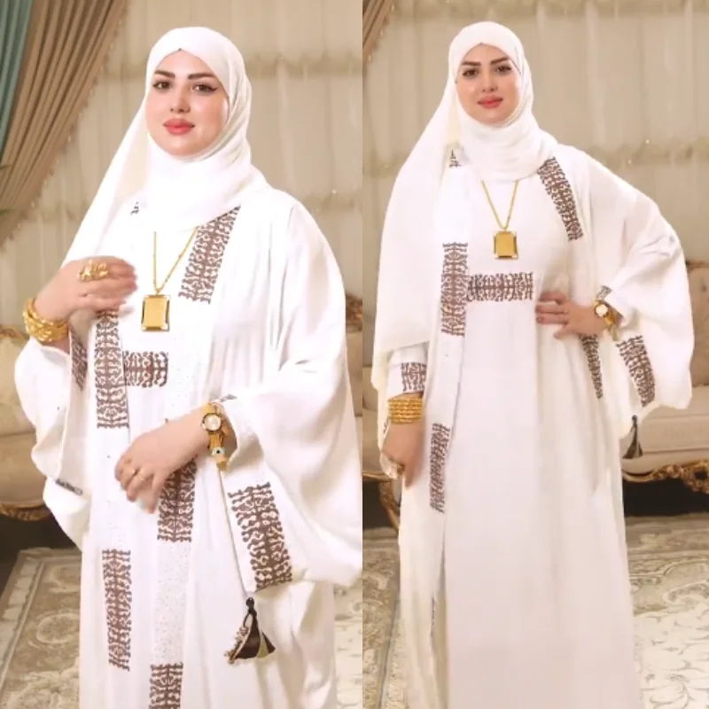 Abaya Égyptienne raffinée 2 Pièces en Soie Premium et strass Qualité exceptionnelle