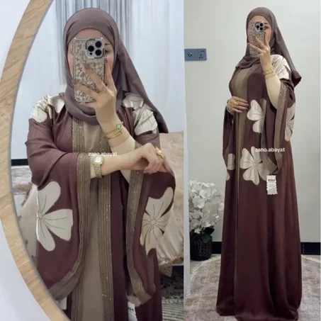 🌸Abaya Égyptienne Florale deux Pièces avec Strass – Soie Premium🌸