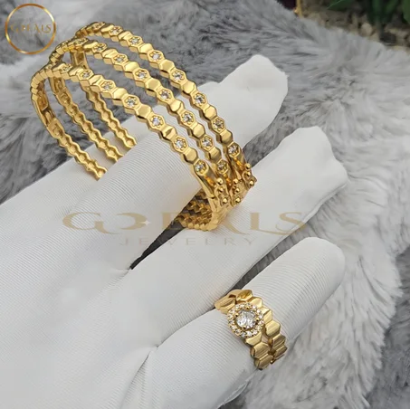 Bracelets & Bague mariage -   تلات براسليات مع خاتم مارياج