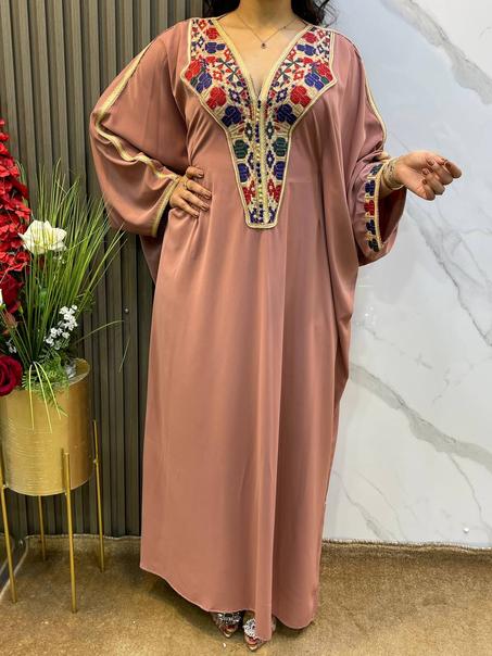 فراشة اهرامة