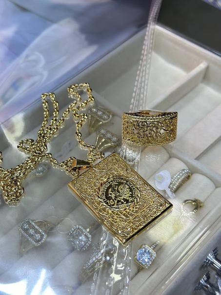 Collier Inoxydable de Luxe M & bague