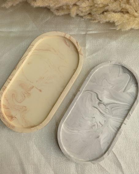 OVAL MARBLE WITHOUT GOLD