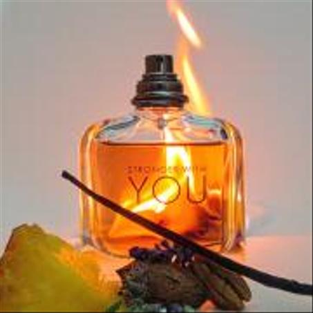 PARFUM SRONGER WITH YOU POUR HOMMES