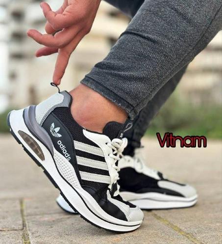 أحذية رياضية مميزة