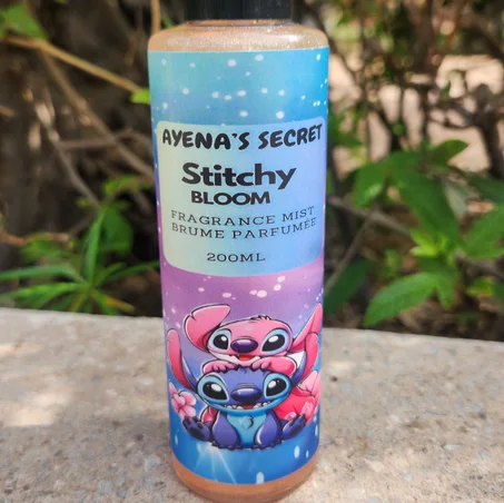 Stitchy Bloom - Brume Parfumée 2-en-1