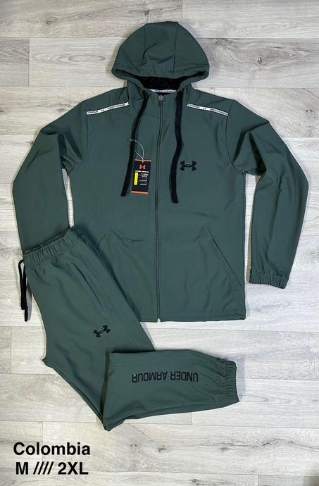 ENSEMBLE UNDER ARMOUR 2025