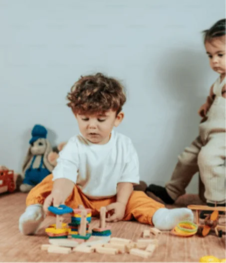 الالعاب والدمي