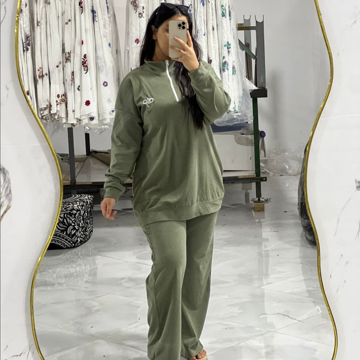 طقم رياضي نسائي 
