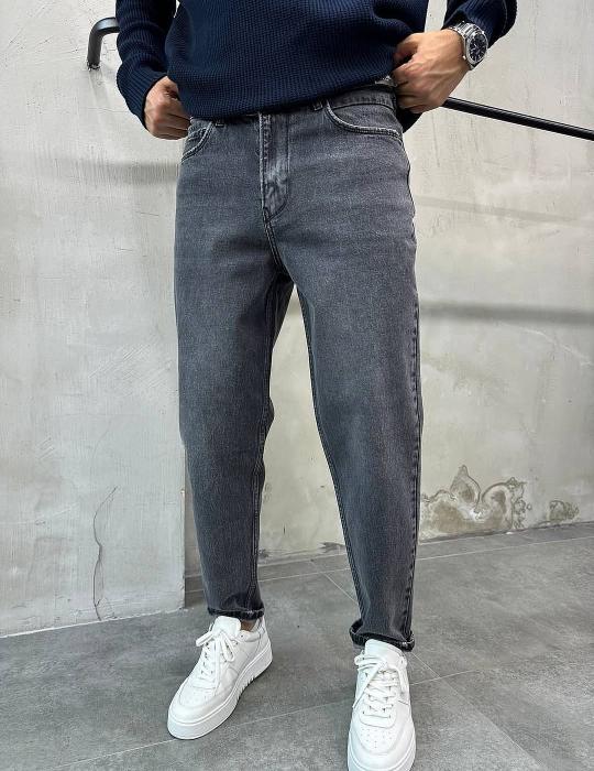 boyfriend jeans