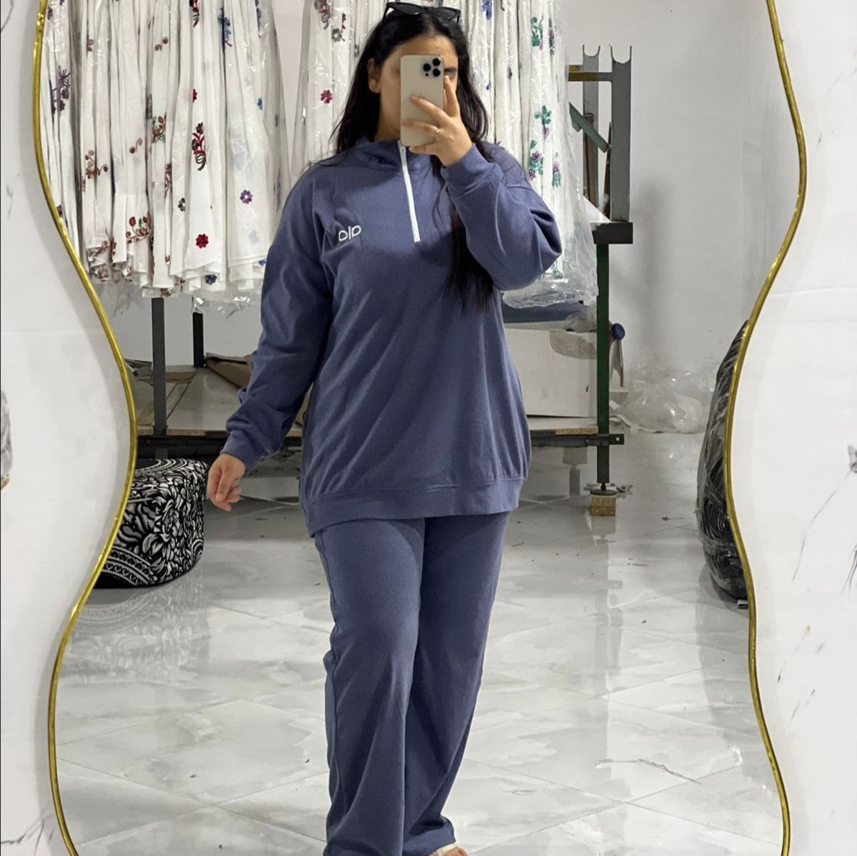 طقم رياضي نسائي 
