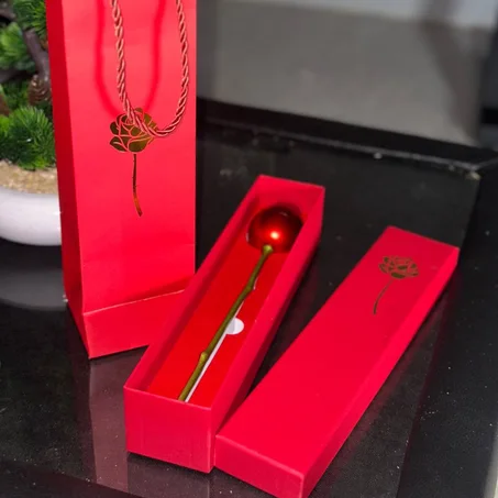 Parrure pandora fleur rouge