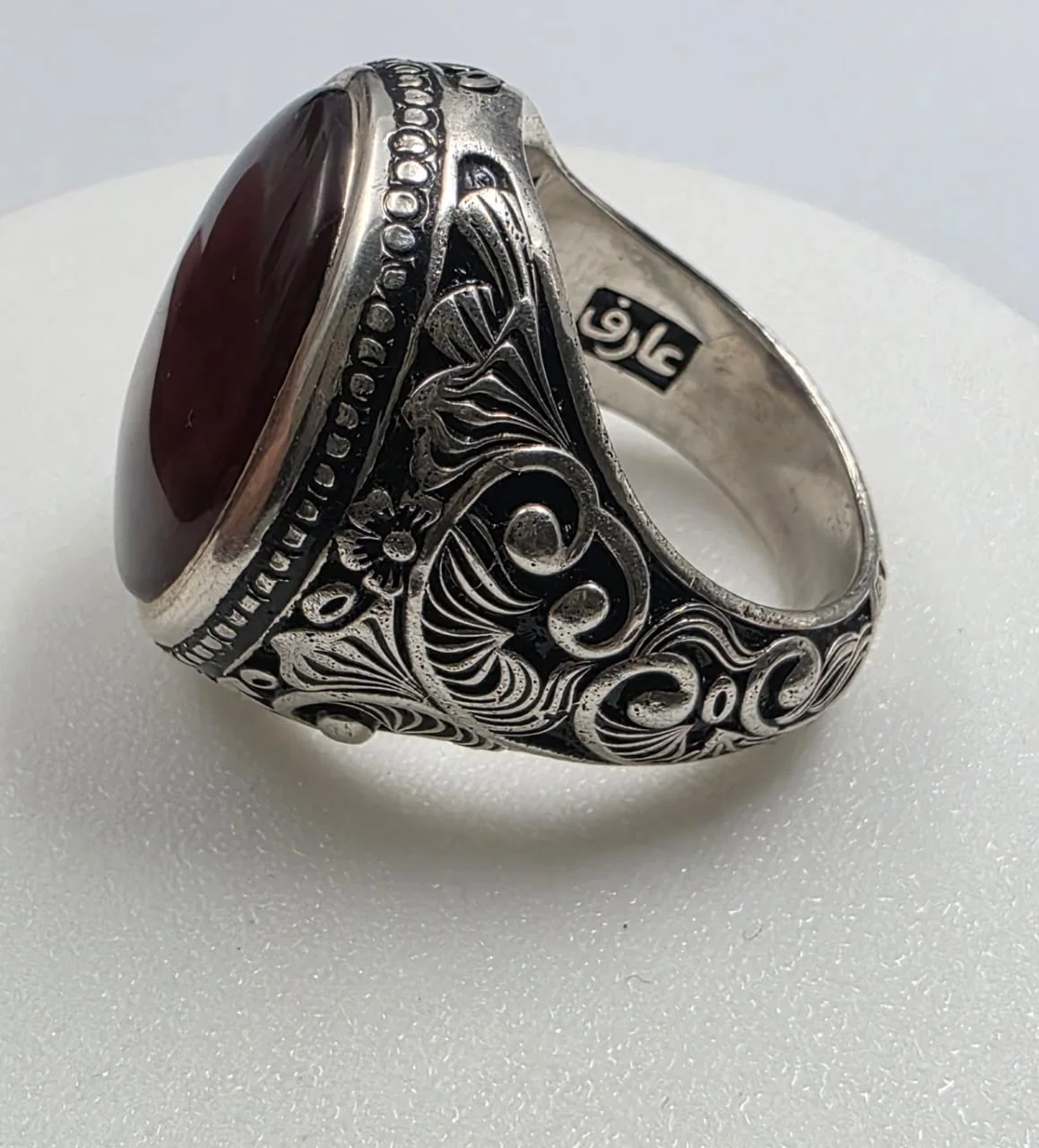 خاتم فضه بحجر كرزي مزعفر نوادر العقيق