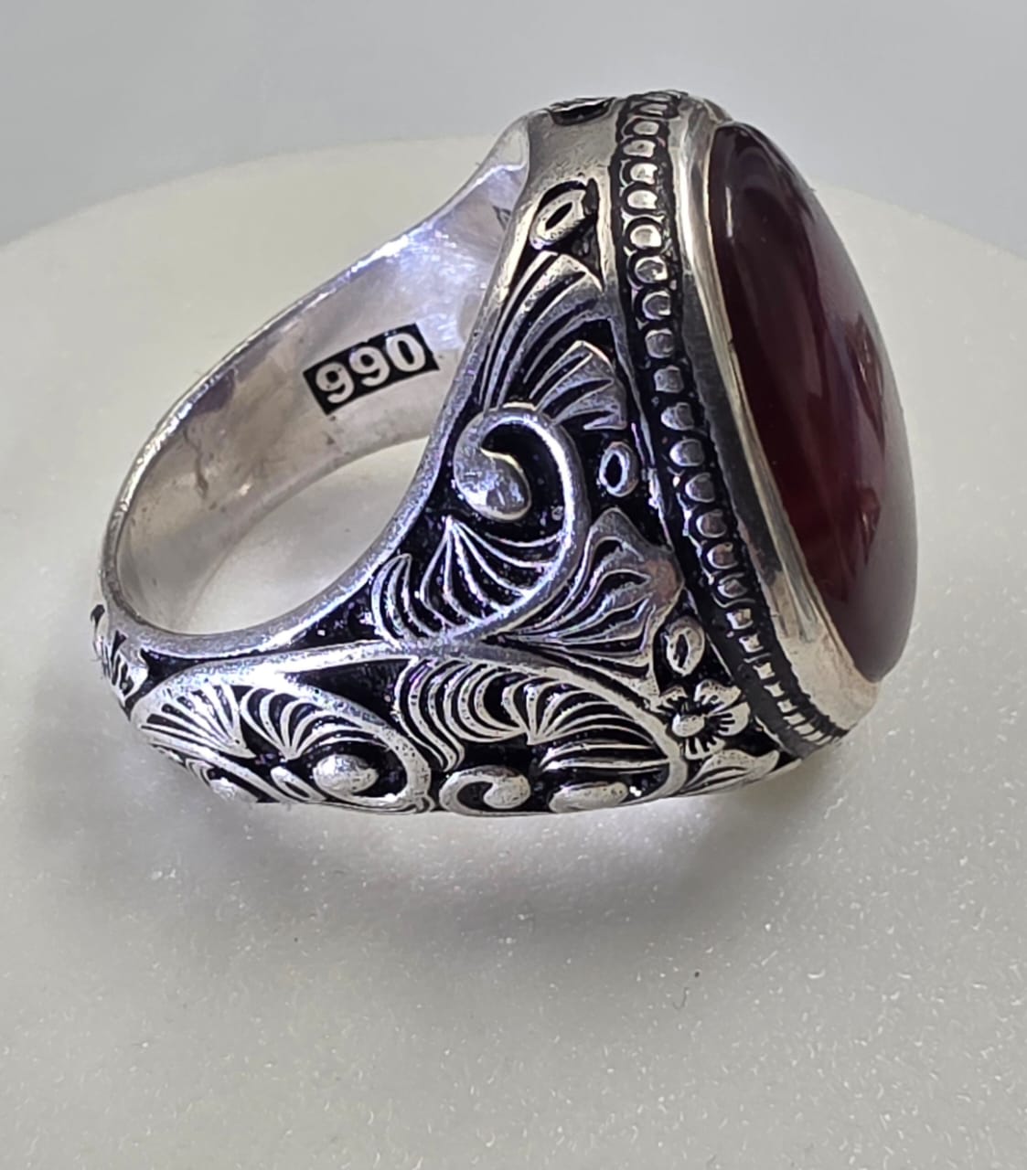 خاتم فضه بحجر كرزي مزعفر نوادر العقيق