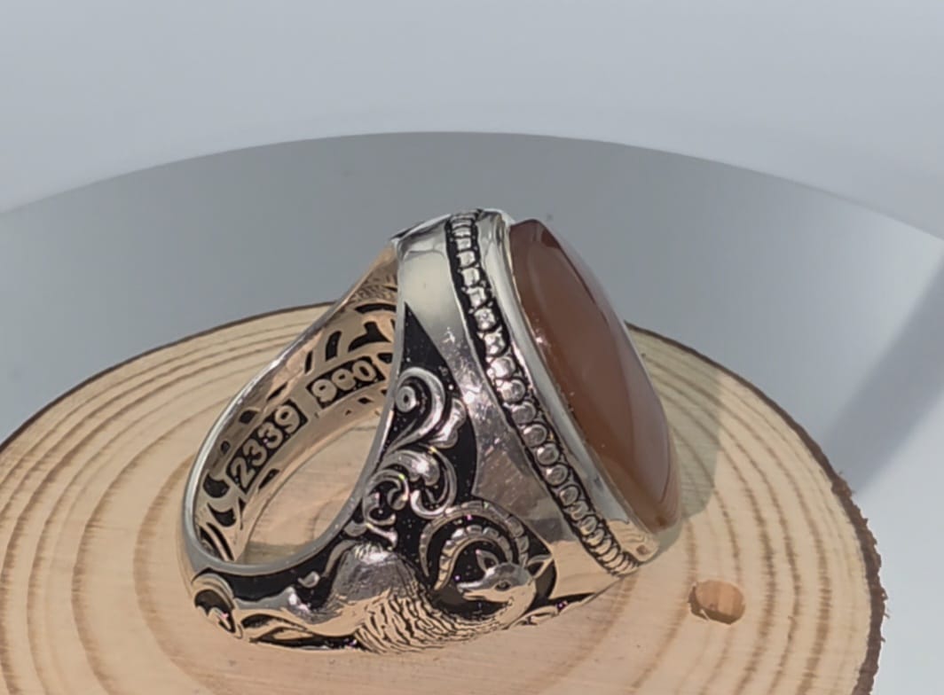 خاتم بحجر عقيق مشمشي زجاجي فاخر