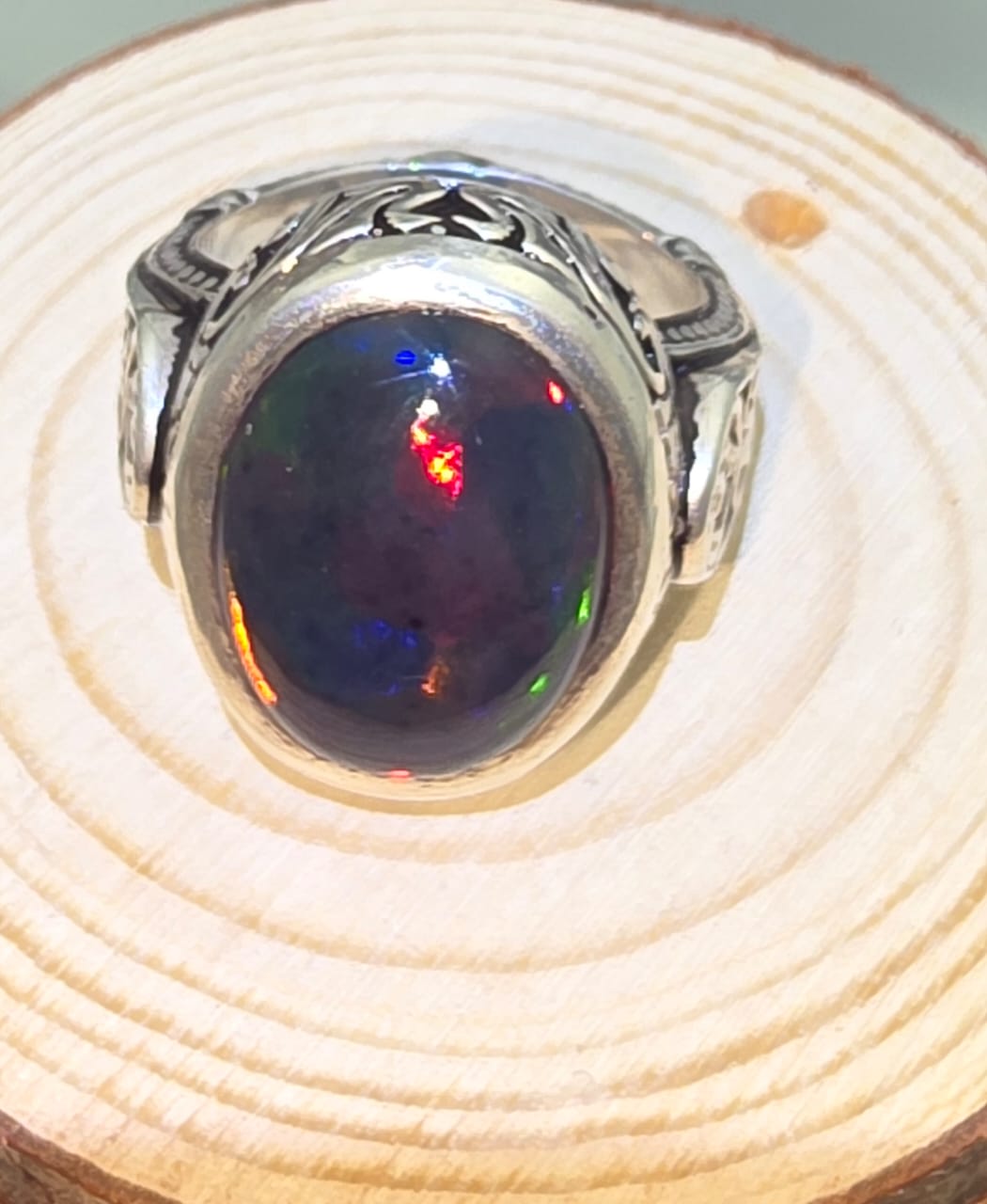 خاتم فضه سلجوقي بحجر من الاوبال الاثيوبي فول فاير