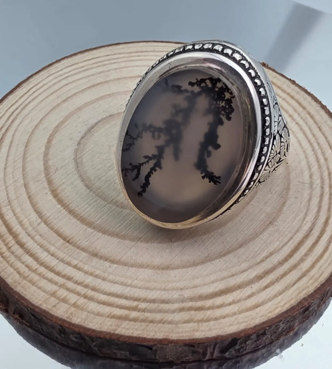 خاتم فضه رجالي بحجر شجري يمني مميز