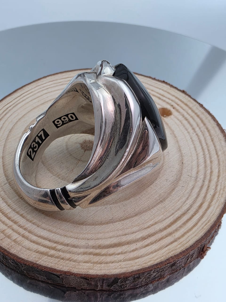 خاتم فضه بحجر جزع اسود يمني