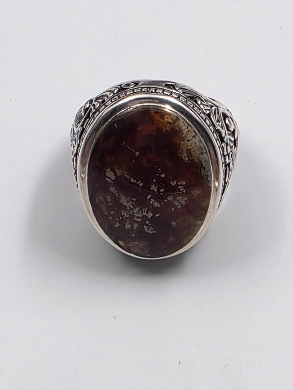 خاتم عقيق يمني مزعفر